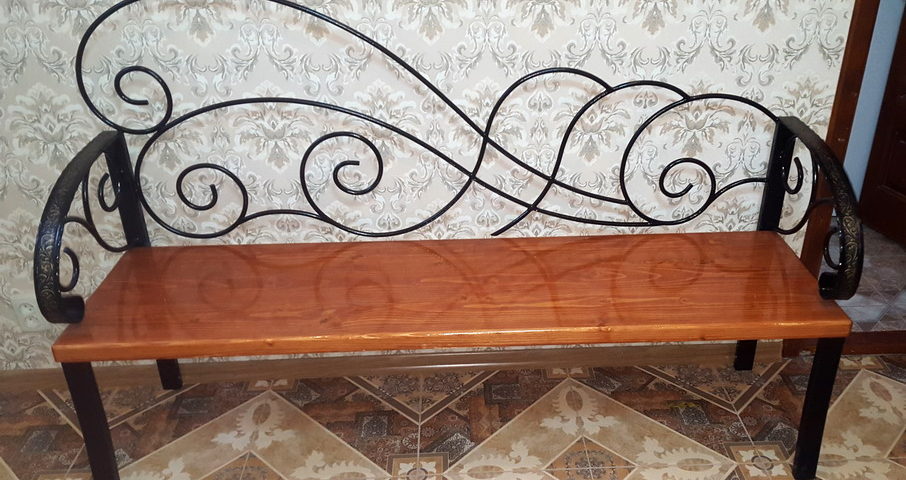 Скамейка декоративная